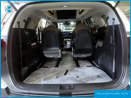 KIA CARNIVAL 9-SEATER HI LIMOUSINE (SPECIAL VEHICLE)
