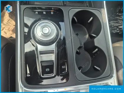 KIA CARNIVAL HEV 9SEATER GRAVITY