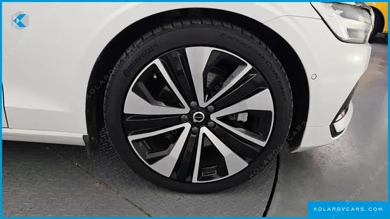VOLVO S60 B5 ULTIMATE BRIGHT