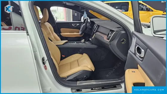 VOLVO S60 B5 ULTIMATE BRIGHT