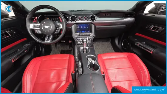 FORD MUSTANG GT CONVERTIBLE