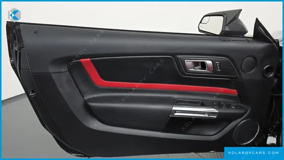 FORD MUSTANG GT CONVERTIBLE