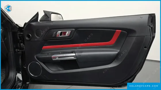 FORD MUSTANG GT CONVERTIBLE
