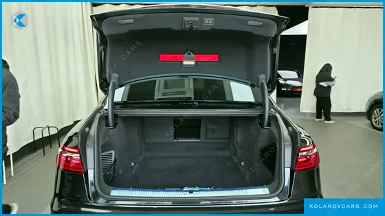 AUDI A8 55 TFSI QUATTRO PREMIUM LWB