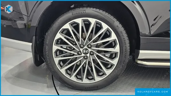HYUNDAI PALISADE GASOLINE 2.5T 2WD 9-SEATER