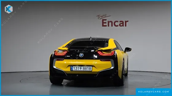 BMW I8 COUPE