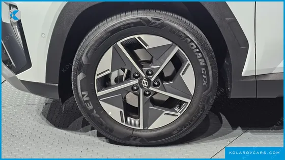 HYUNDAI TUCSON GASOLINE 1.6 TURBO 2WD