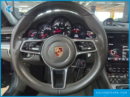 PORSCHE 911 CARRERA