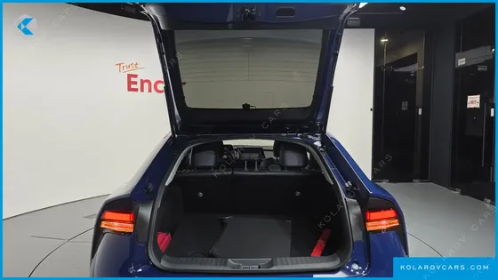 TOYOTA PRIUS 2.0 XLE