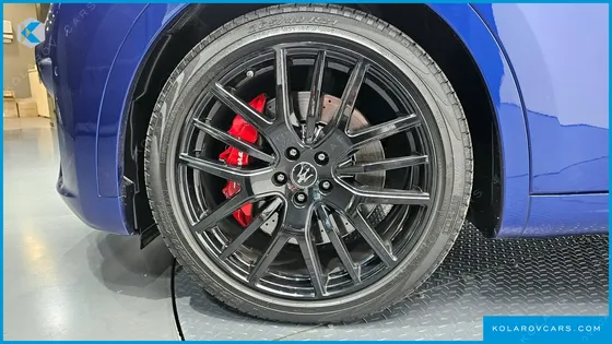 MASERATI LEVANTE 3.0 AWD MODENA