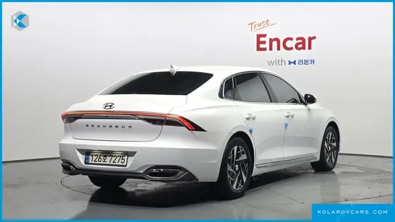 HYUNDAI GRANDEUR PREMIUM