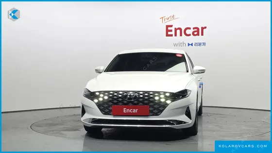 HYUNDAI GRANDEUR PREMIUM
