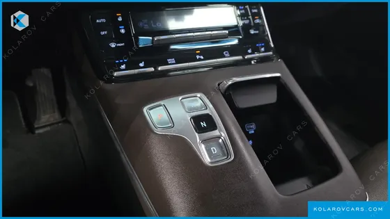 HYUNDAI GRANDEUR PREMIUM