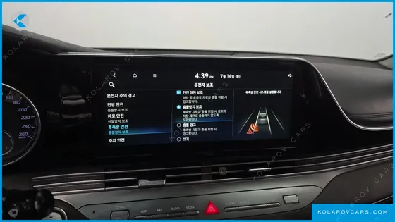HYUNDAI GRANDEUR PREMIUM