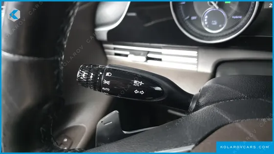 HYUNDAI GRANDEUR PREMIUM