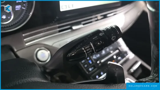 HYUNDAI GRANDEUR PREMIUM