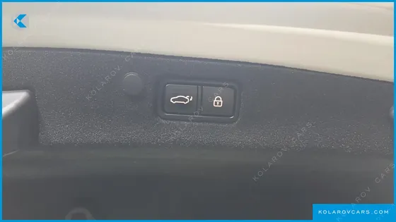 HYUNDAI GRANDEUR PREMIUM
