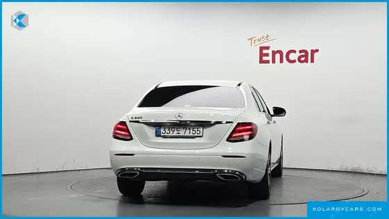 MERCEDES E-CLASS E300 AVANTGARDE
