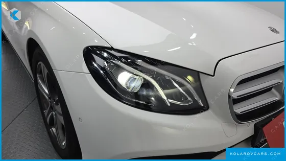 MERCEDES E-CLASS E300 AVANTGARDE