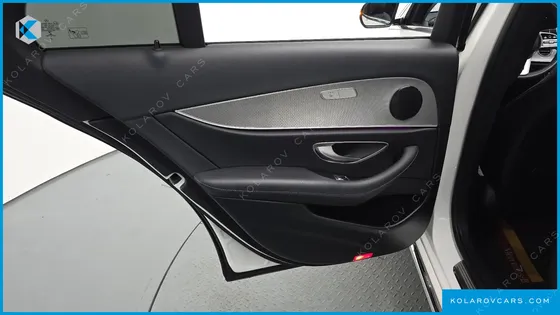 MERCEDES E-CLASS E300 AVANTGARDE