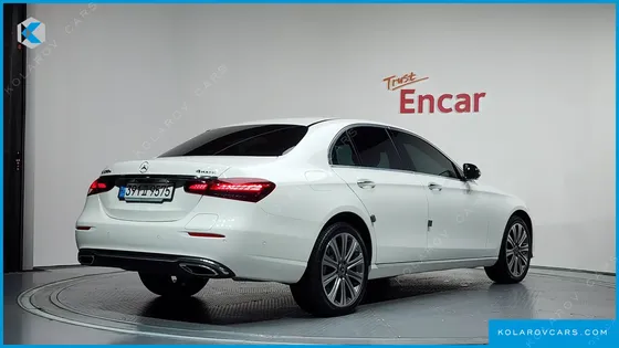 MERCEDES E-CLASS E300E 4MATIC EXCLUSIVE