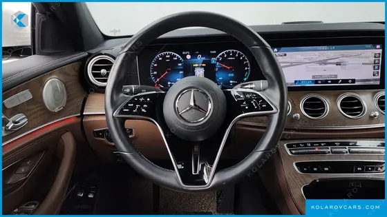 MERCEDES E-CLASS E300E 4MATIC EXCLUSIVE