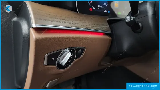 MERCEDES E-CLASS E300E 4MATIC EXCLUSIVE