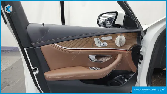 MERCEDES E-CLASS E300E 4MATIC EXCLUSIVE