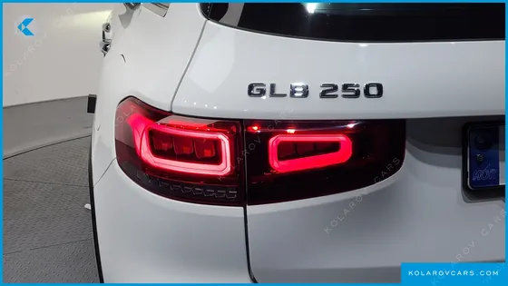 MERCEDES GLB-CLASS GLB250 4MATIC
