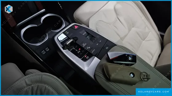BMW IX2 EDRIVE 20 M SPORT