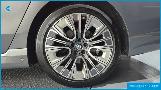 BMW 7 SERIES 740I SDRIVE DESIGN PURE EXCELLENCE