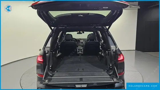 BMW X7 XDRIVE 30D M SPORT 6 STR