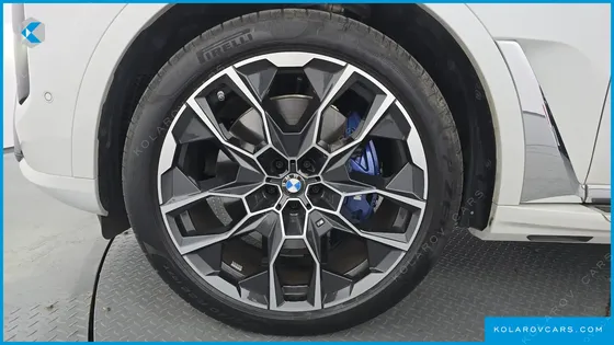 BMW X7 XDRIVE 40I M SPORT 7STR