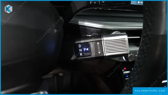 HYUNDAI GRANDEUR 2,5 GASOLINE 2WD