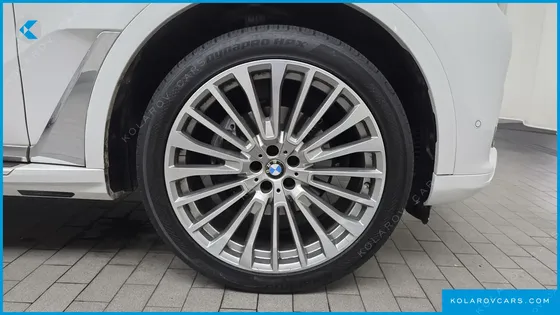 BMW X7 XDRIVE 40I DESIGN PURE EXCELLENCE 6-SEATER