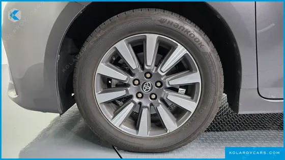 TOYOTA SIENNA 3.5 AWD