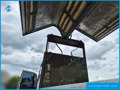 VOLVO CARGO TRUCK 8X4