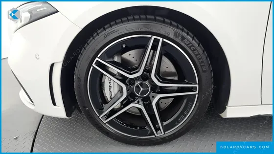 MERCEDES A-CLASS AMG A35 4MATIC SEDAN