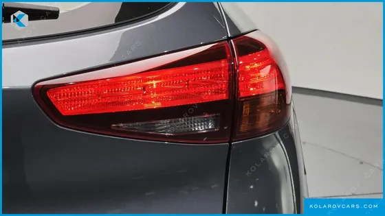 HYUNDAI TUCSON DIESEL 2.0 2WD