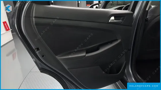 HYUNDAI TUCSON DIESEL 2.0 2WD