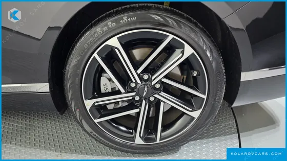 GENESIS G80 GASOLINE 2.5 TURBO AWD