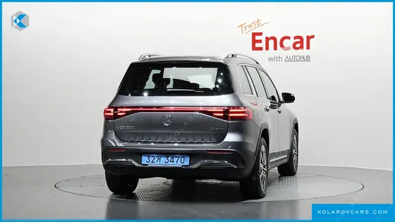 MERCEDES EQB EQB300 4MATIC AMG LINE