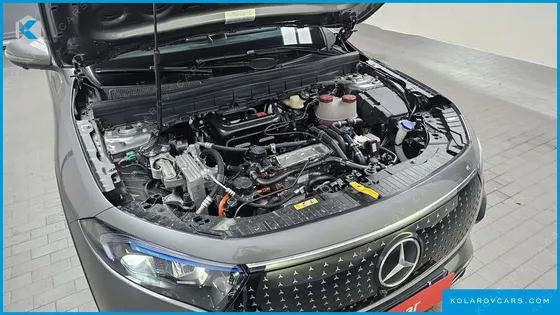 MERCEDES EQB EQB300 4MATIC AMG LINE