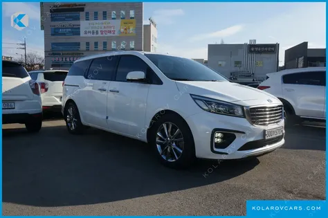 KIA CARNIVAL 9-SEATER NOBLESSE SPECIAL