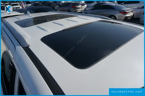 KIA CARNIVAL 9-SEATER NOBLESSE SPECIAL