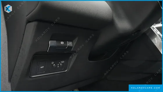 LAND ROVER DISCOVERY SPORT D150 S