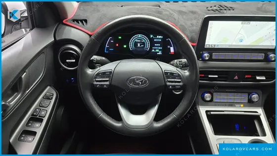 HYUNDAI KONA PREMIUM