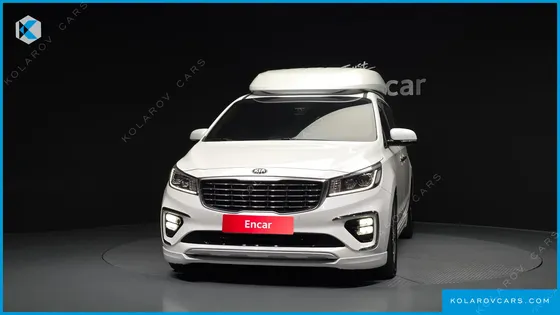 KIA CARNIVAL 9-SEATER HI-LIMOUSINE