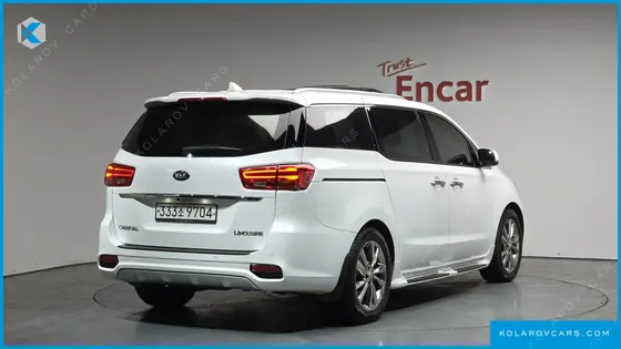 KIA CARNIVAL GASOLINE 7-SEATER LIMOUSINE