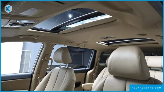 KIA CARNIVAL GASOLINE 7-SEATER LIMOUSINE